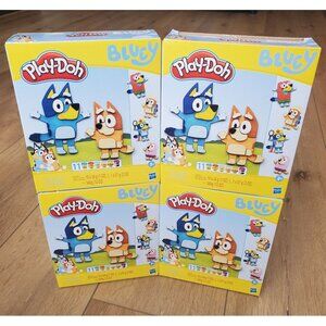 Lot 4 PLAY-DOH Bluey Make ‘n Mash Costume Play Dough Set - 11 Colors Sealed New